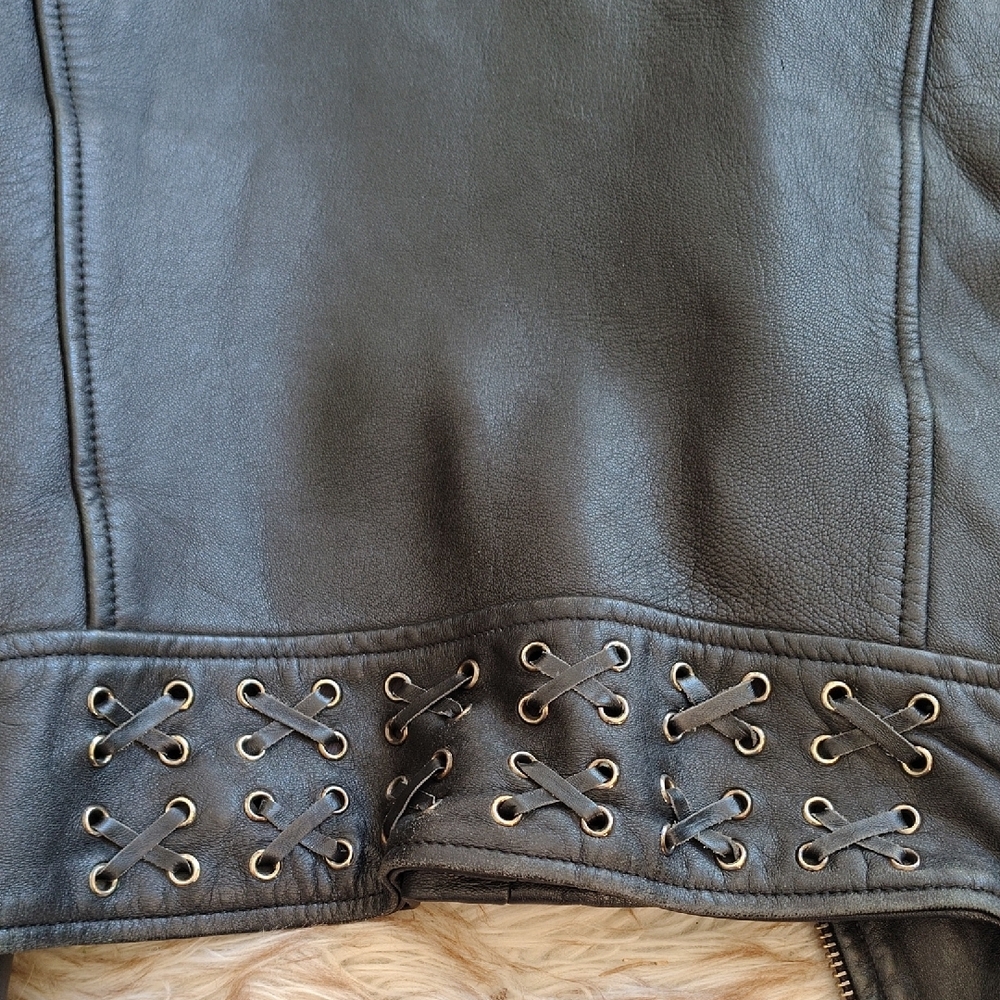 Derringer Real Black Leather Jacket for Women - Picture 8 of 8